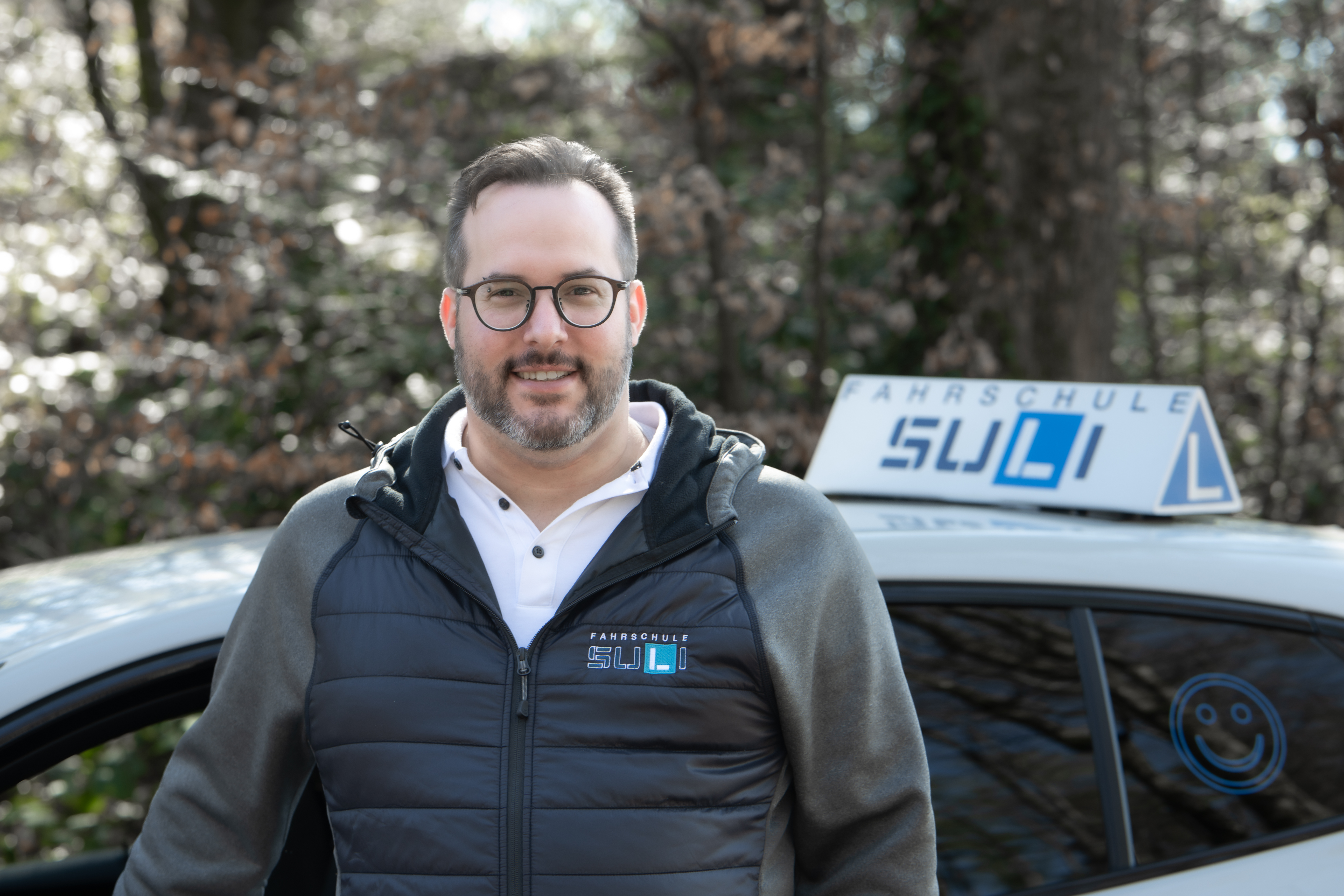 Fahrlehrer Christoph der Fahrschule SULI beim Fahrunterricht in Hinwil