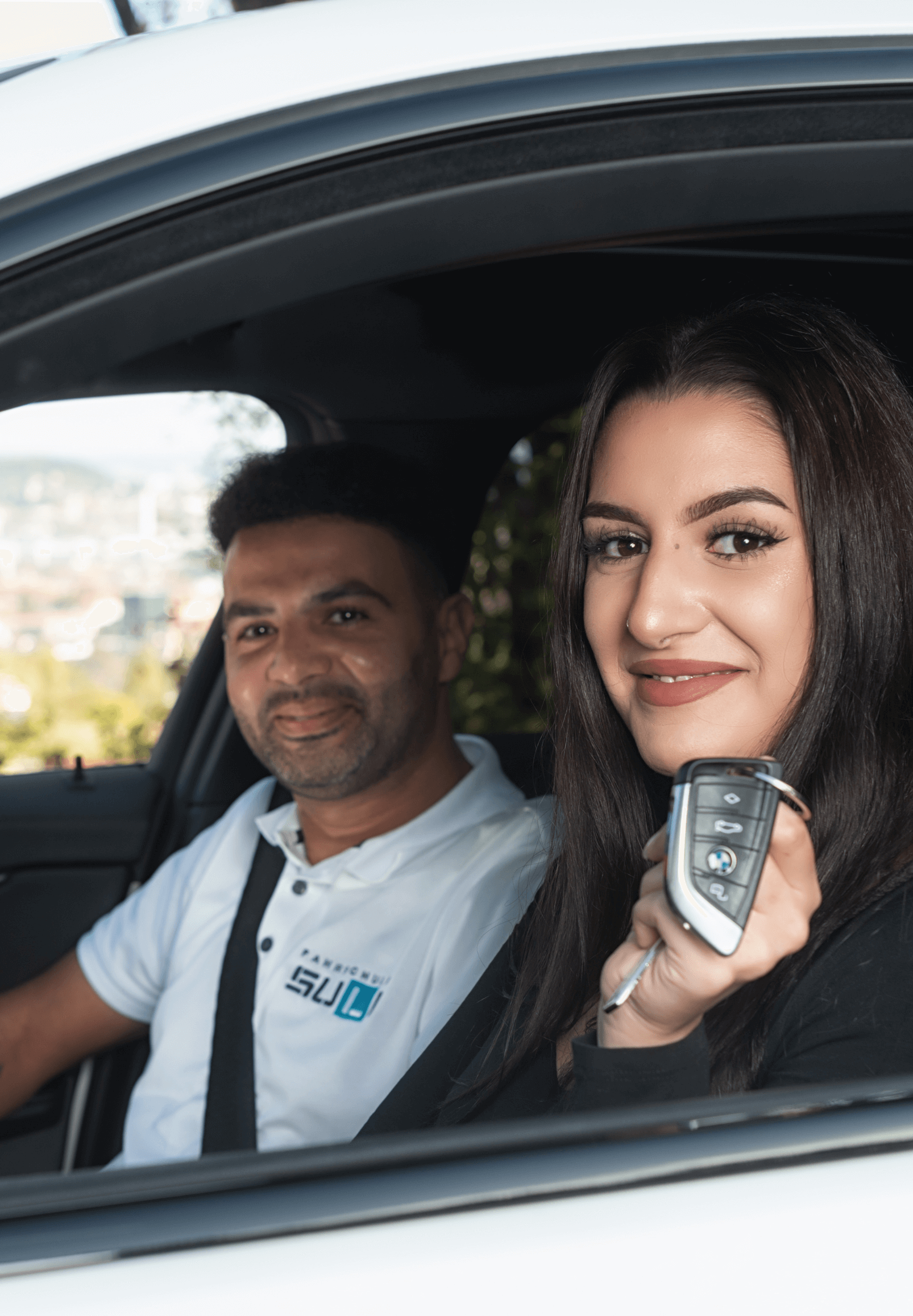 Lektionen ausschliesslich im Prüfungsgebiet – Fahrlehrer mit Fahrschülerin im Prüfungsgebiet
