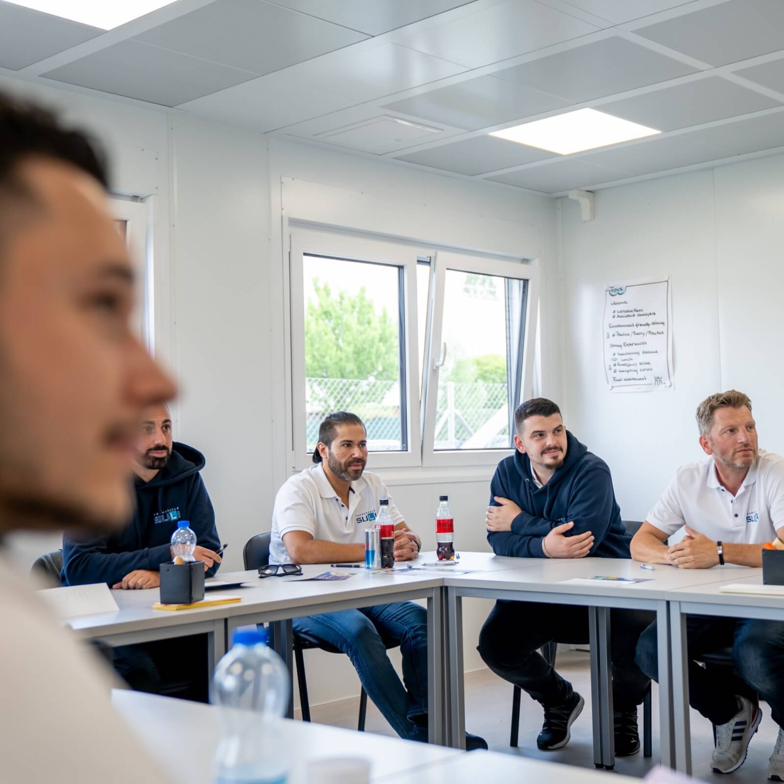 Pflicht für mehr Sicherheit: Der Verkehrskundekurs in der Schweiz